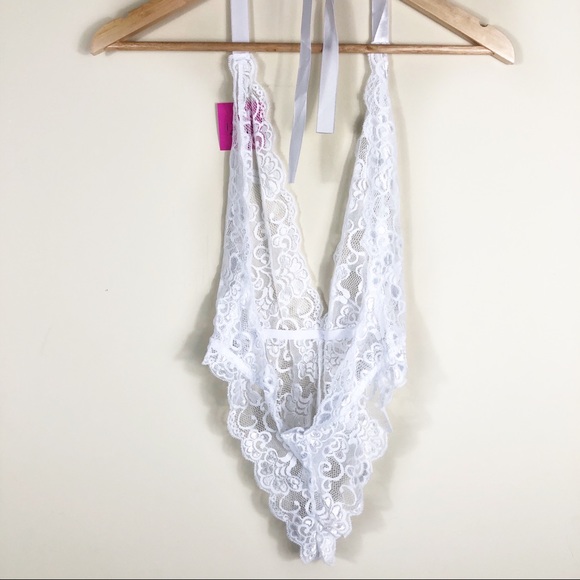 NWT Floral White Lace One Piece Lingerie - Picture 3 of 3